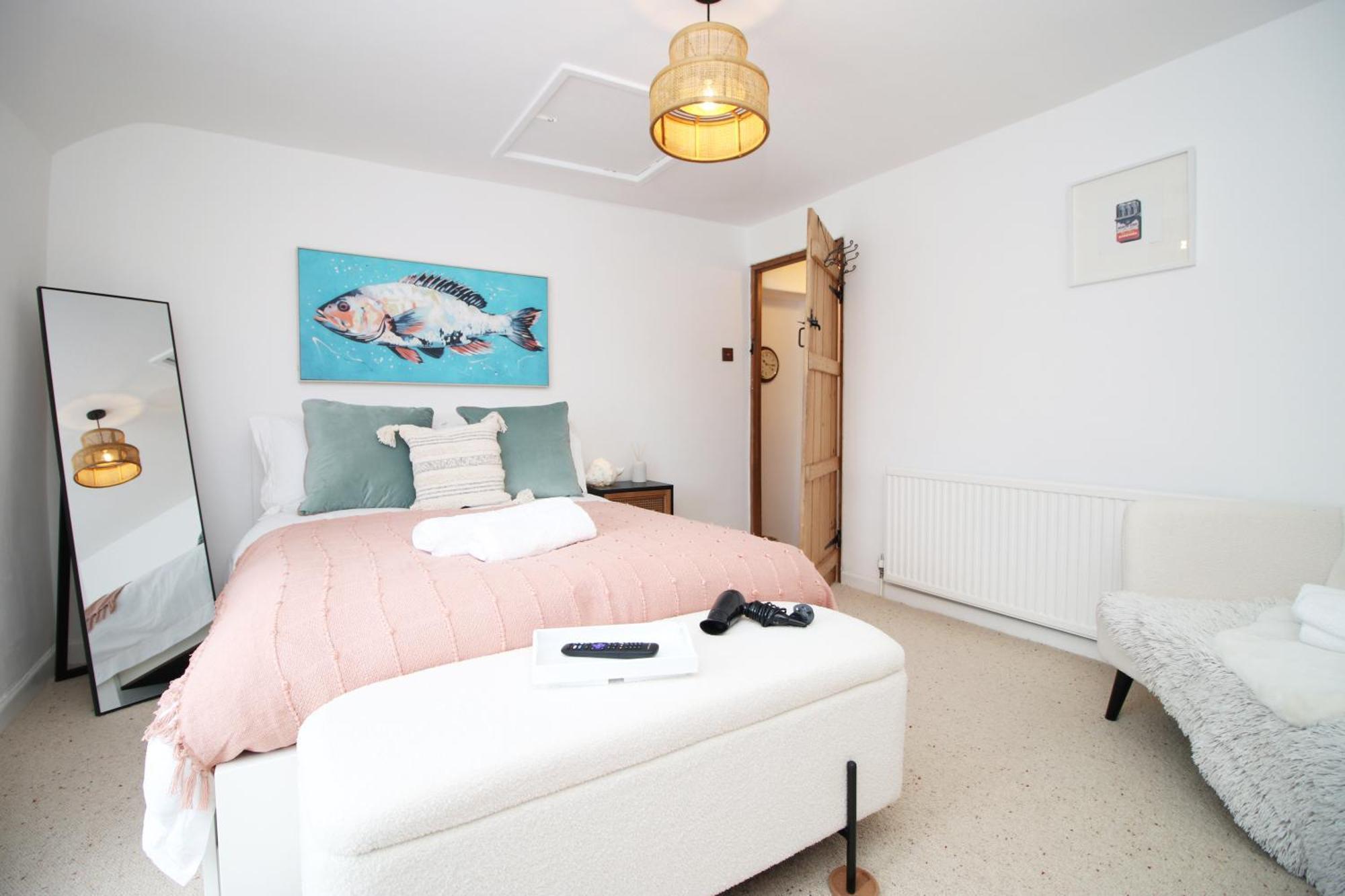 Little Gem In The Mumbles! Fishermans Cottage With Log Burner, Dog Friendly And Welcome Breakfast Hamper! Exterior photo