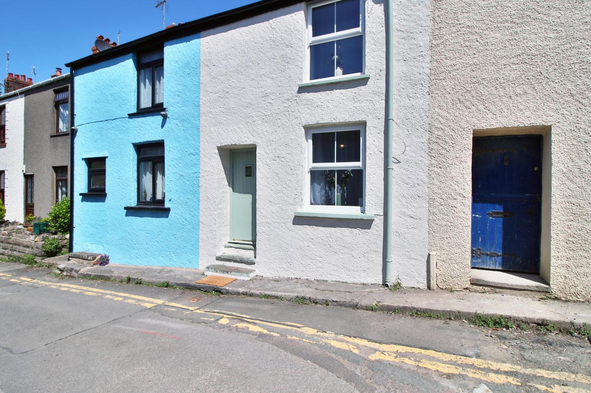 Little Gem In The Mumbles! Fishermans Cottage With Log Burner, Dog Friendly And Welcome Breakfast Hamper! Exterior photo